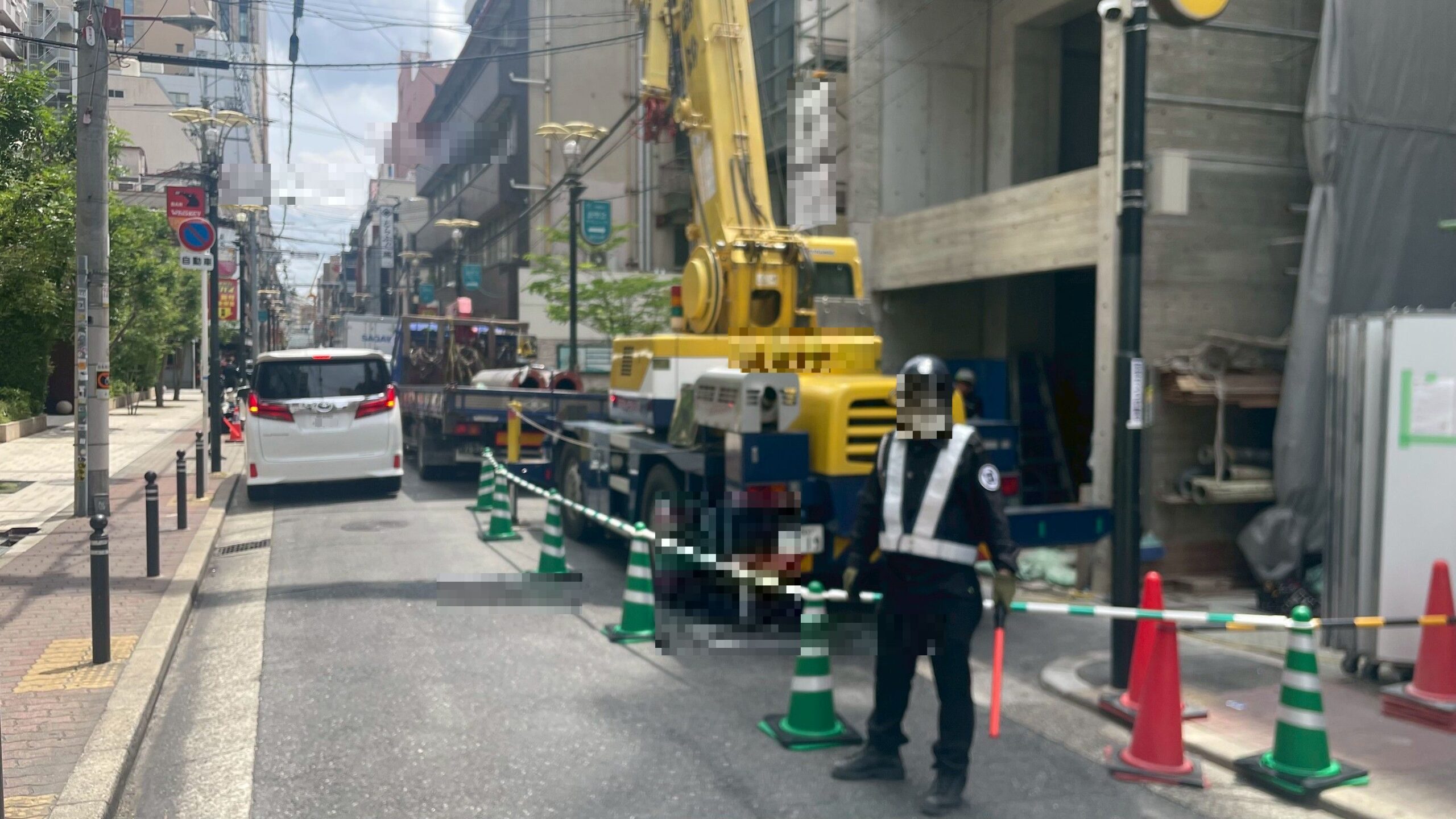 ラフタークレーン車